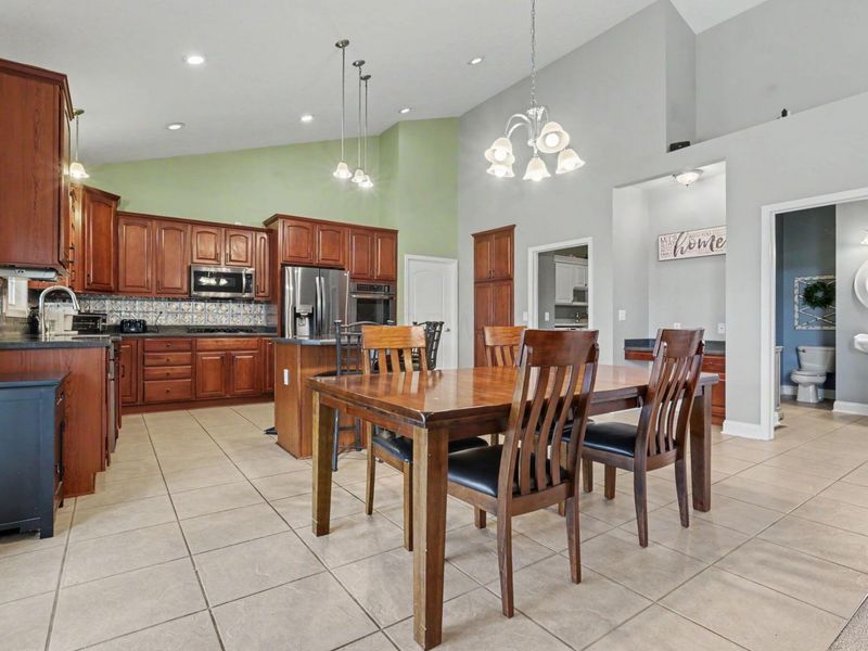 148 Connemara Drive, Granville, OH 43023 Photo 14