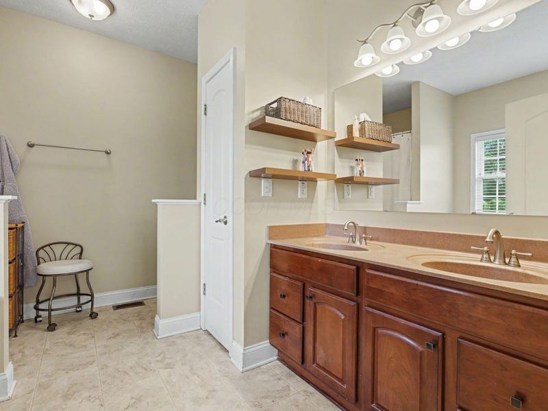 148 Connemara Drive, Granville, OH 43023 Photo 26