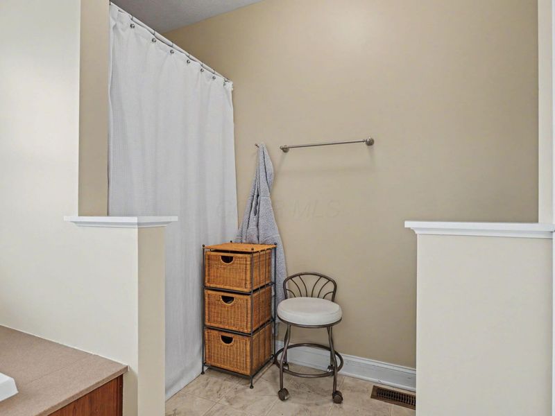 148 Connemara Drive, Granville, OH 43023 Photo 28