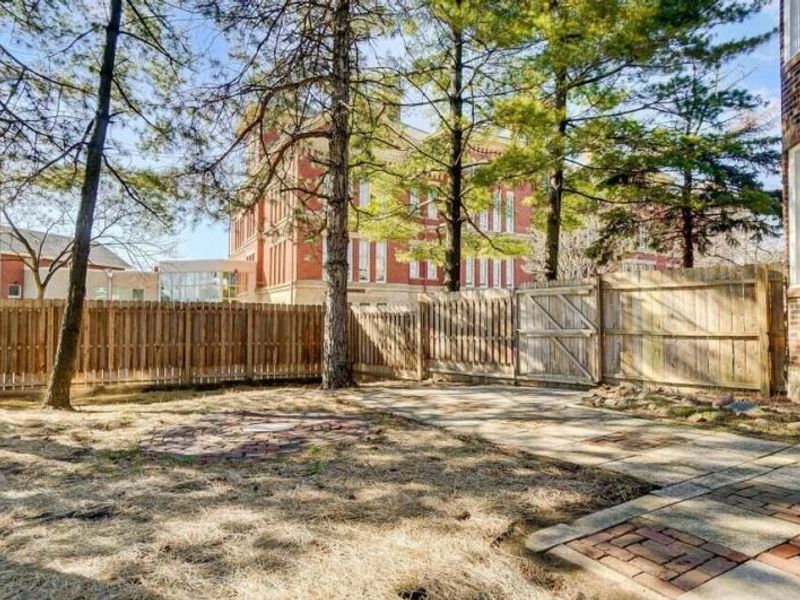 518 S Ohio Avenue , Columbus, OH 43205 Photo 42