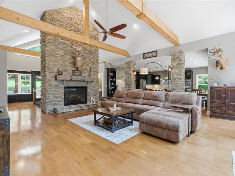 3315 Apple Valley Drive , Howard, OH 43028 Photo 6