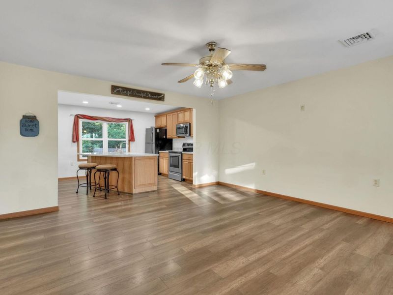 7970 Oak Hill Road NE, Bremen, OH 43107 Photo 4