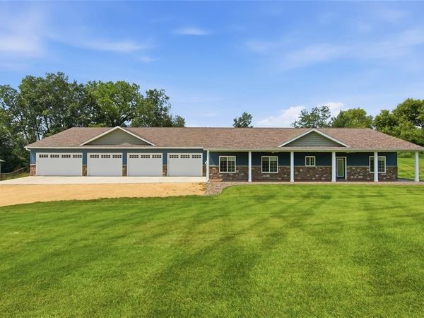 341 Amber View Street, Menomonie, WI 54751