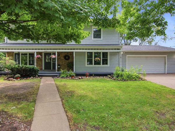 2319 Hillside Road, Altoona, WI 54720