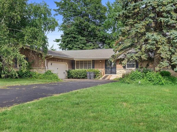 3023 Southwood DRIVE, Mount Pleasant, WI 53406