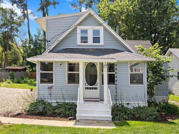 705 Hickory ROAD, Twin Lakes, WI 53181