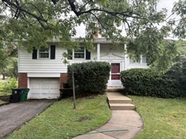 26W482 Blair Street , Winfield, IL 60190
