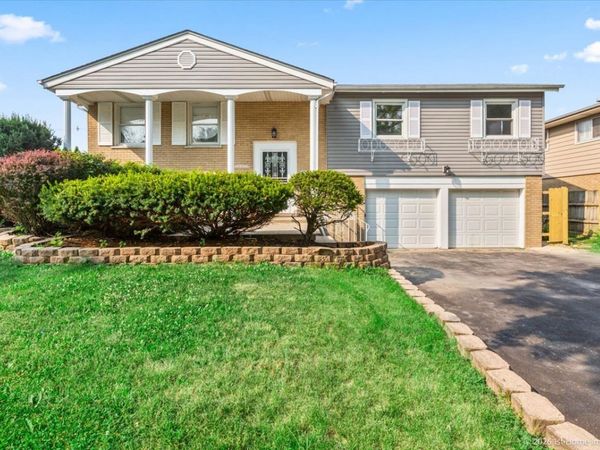 18830 May Avenue , Homewood, IL 60430