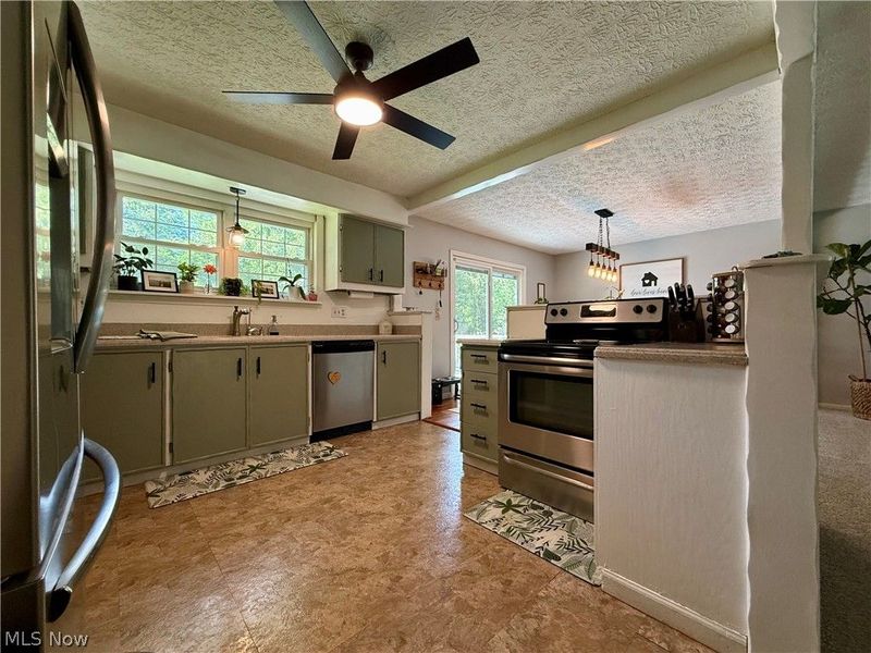 1795 Nichols Road, Akron, OH 44312 Photo 18