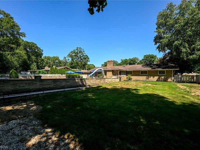 5014 Douglas Drive, North Olmsted, OH 44070 Photo 14