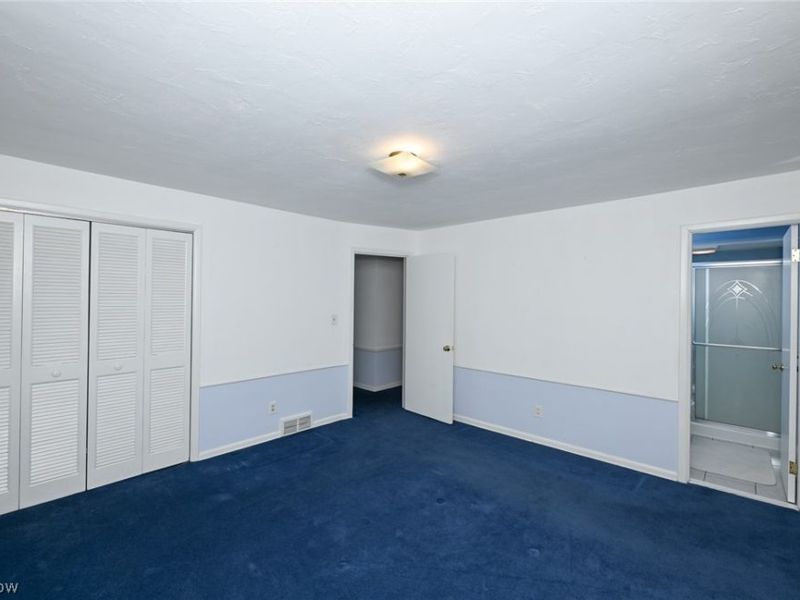 5014 Douglas Drive, North Olmsted, OH 44070 Photo 29