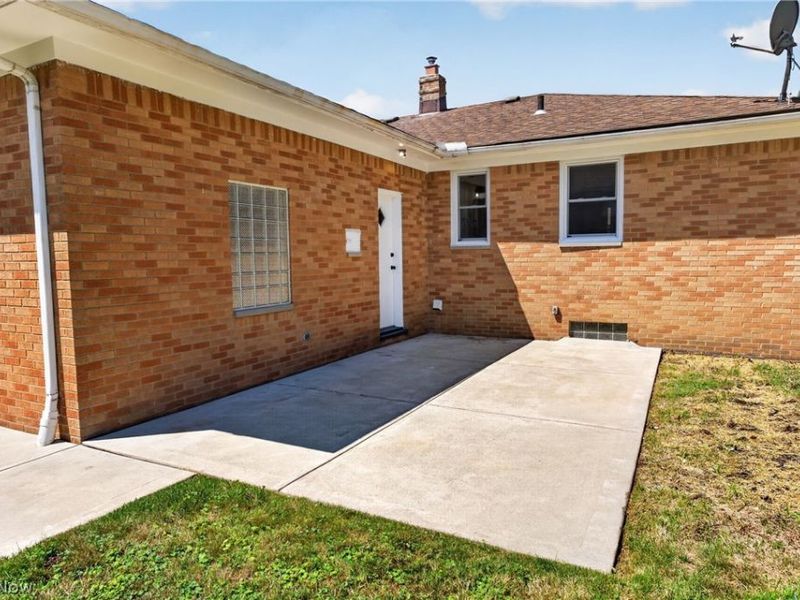 23543 Angela Drive, Warrensville Heights, OH 44128 Photo 32