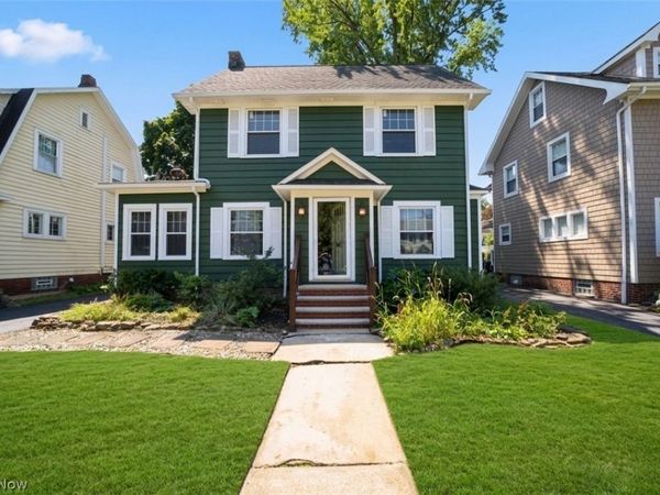 3000 Yorkshire Road , Cleveland Heights, OH 44118