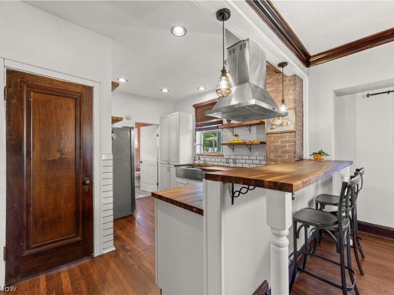 3000 Yorkshire Road, Cleveland Heights, OH 44118 Photo 11