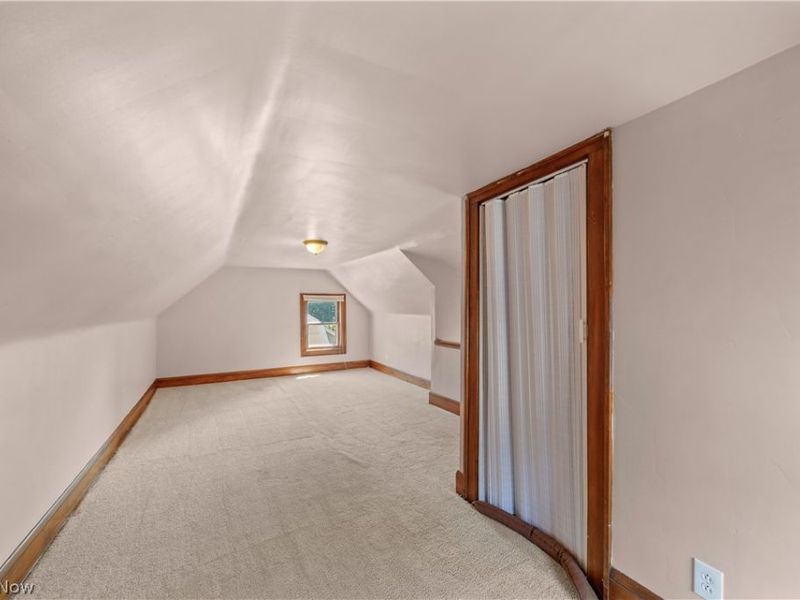3000 Yorkshire Road, Cleveland Heights, OH 44118 Photo 28