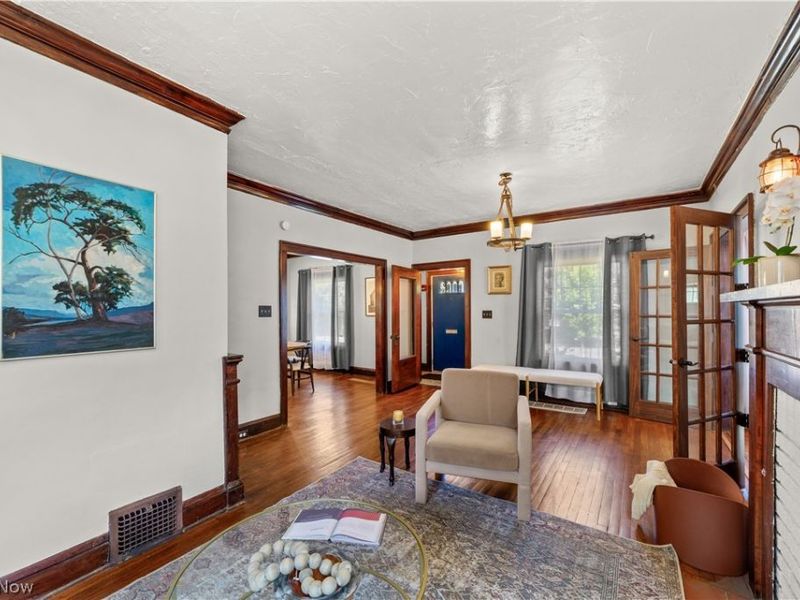 3000 Yorkshire Road, Cleveland Heights, OH 44118 Photo 6