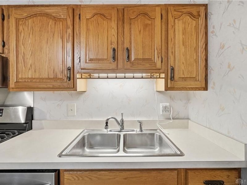 2516 Garrison Drive, Colerain Township, OH 45231 Photo 16