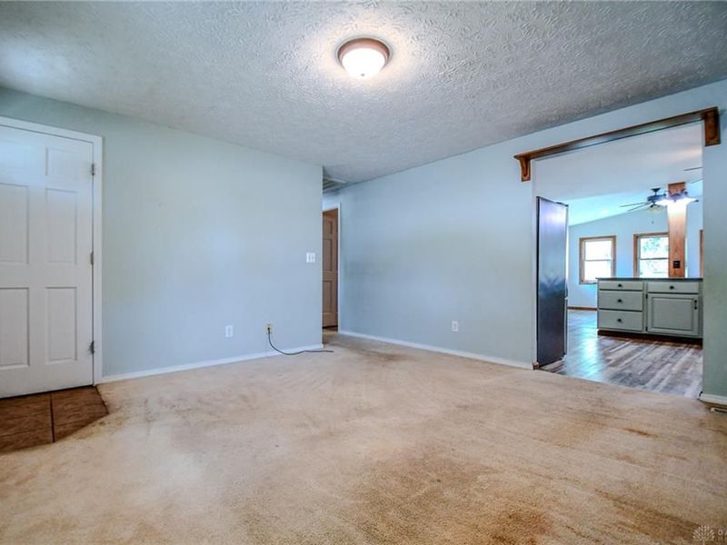 7240 Stonehurst Drive, Huber Heights, OH 45424 Photo 19