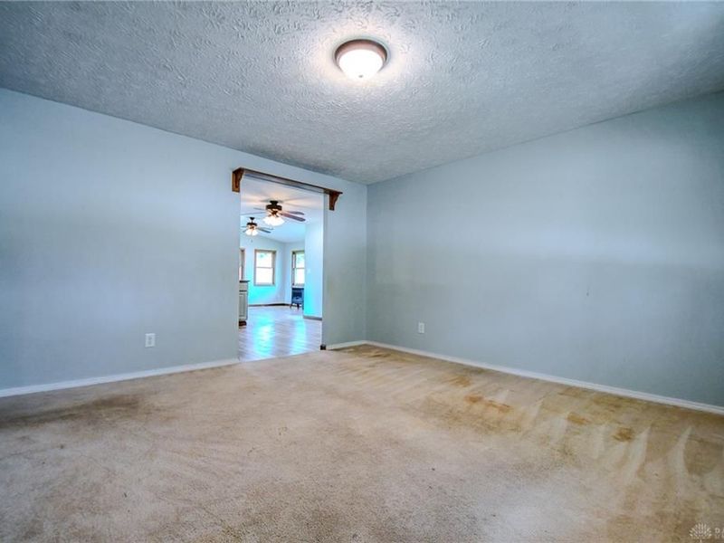 7240 Stonehurst Drive, Huber Heights, OH 45424 Photo 20