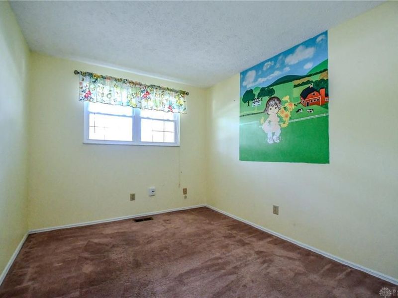 7240 Stonehurst Drive, Huber Heights, OH 45424 Photo 29