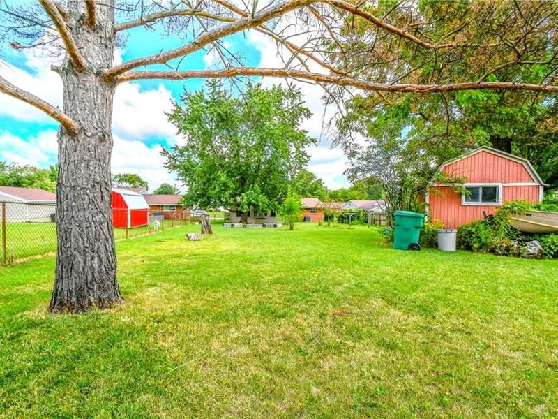 7240 Stonehurst Drive, Huber Heights, OH 45424 Photo 34