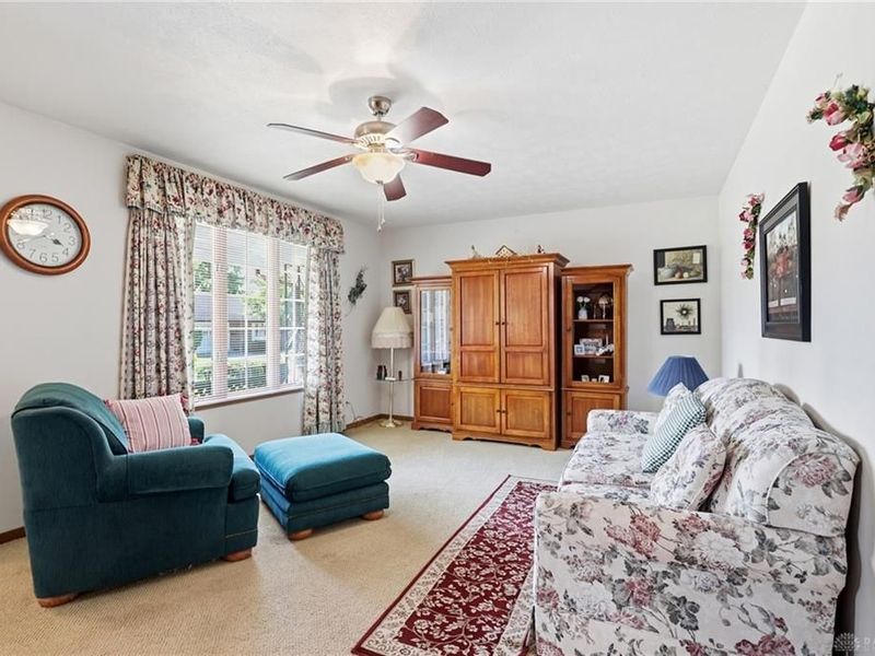 3023 Brixton Drive, Springfield, OH 45503 Photo 11