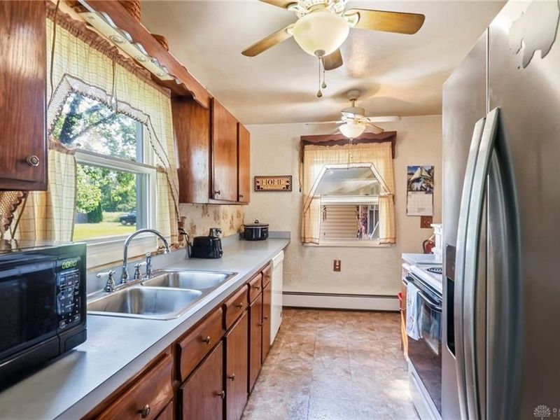 5890 Springfield Xenia Road, Springfield, OH 45502 Photo 12