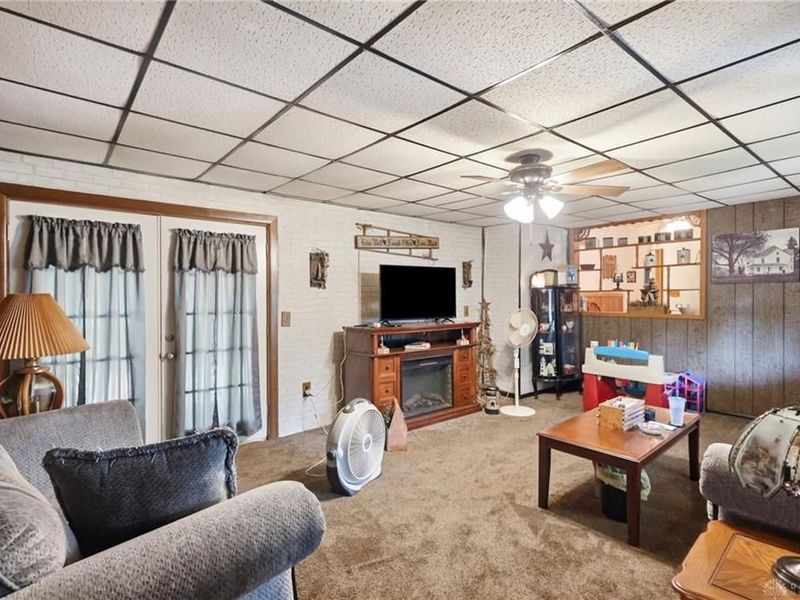 5890 Springfield Xenia Road, Springfield, OH 45502 Photo 20