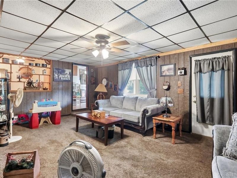 5890 Springfield Xenia Road, Springfield, OH 45502 Photo 22