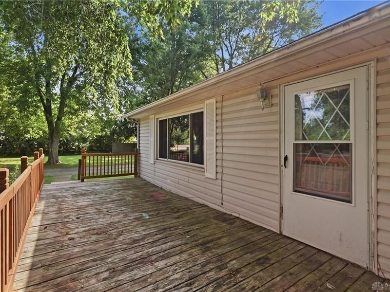 5890 Springfield Xenia Road, Springfield, OH 45502 Photo 8