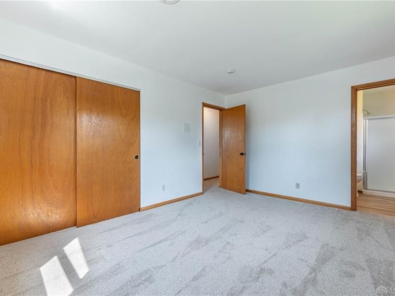 2518 Loris Drive, Miami Township, OH 45449 Photo 16