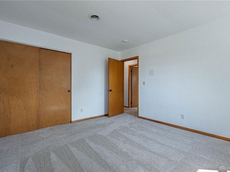 2518 Loris Drive, Miami Township, OH 45449 Photo 19