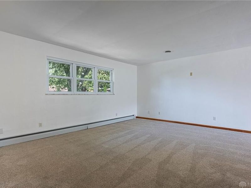 2518 Loris Drive, Miami Township, OH 45449 Photo 4