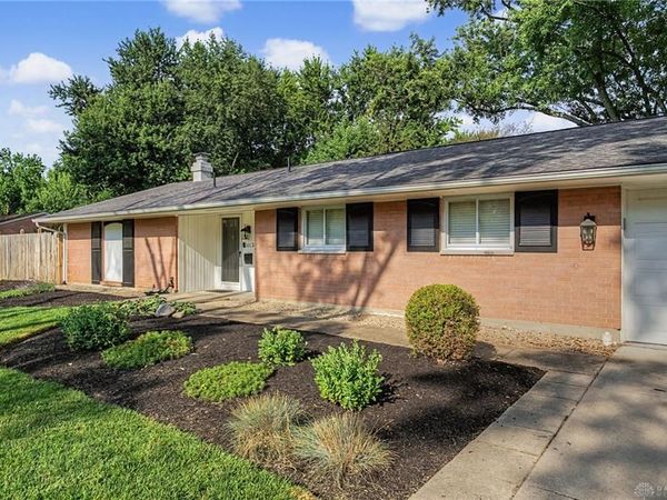 5113 Glenmina Drive, Kettering, OH 45440