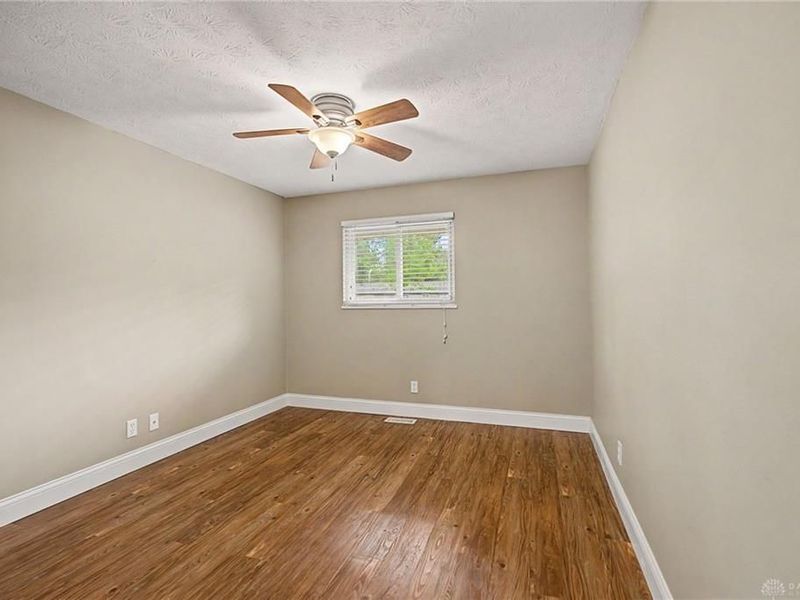 5113 Glenmina Drive, Kettering, OH 45440 Photo 33
