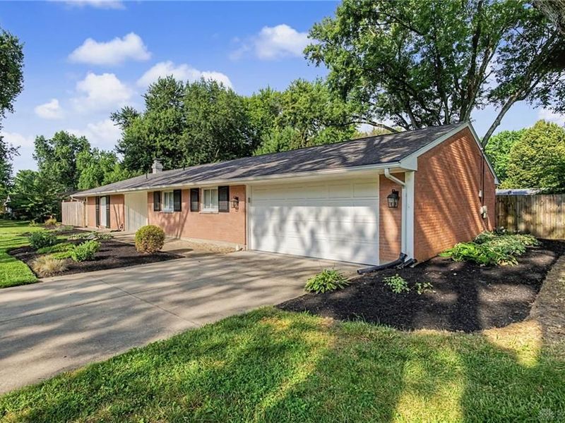 5113 Glenmina Drive, Kettering, OH 45440 Photo 5