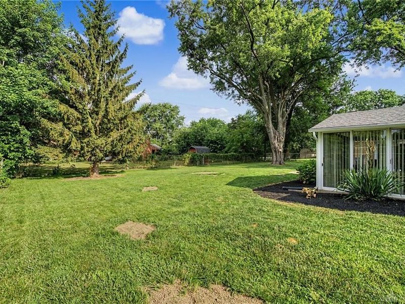 5113 Glenmina Drive, Kettering, OH 45440 Photo 52