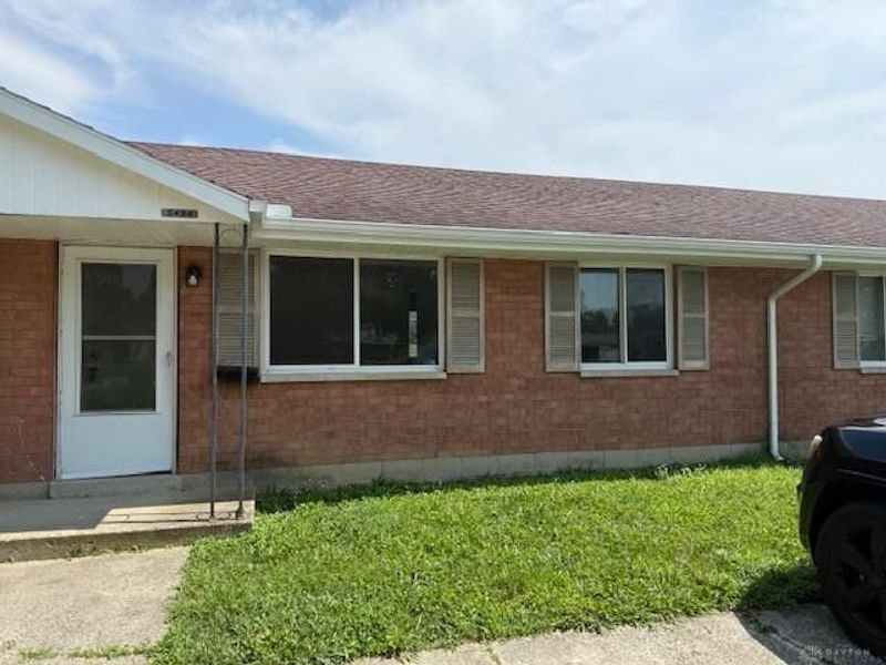 5490 Bellefontaine Road, Huber Heights, OH 45424 Photo 3