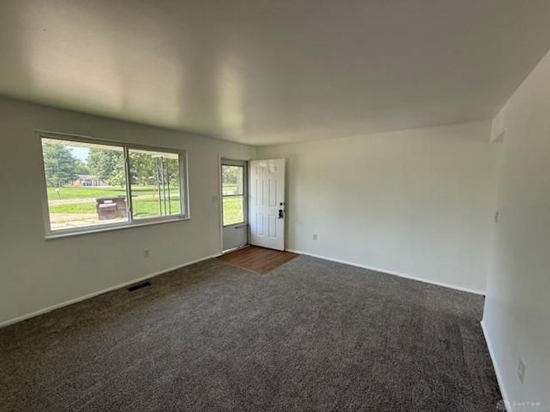 5490 Bellefontaine Road, Huber Heights, OH 45424 Photo 4