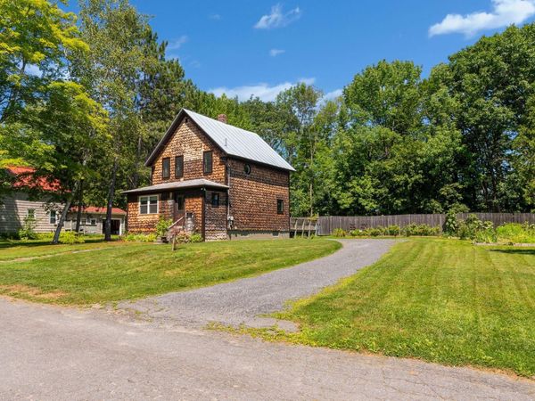 7 Edgewood Street, Waterville, ME 04901