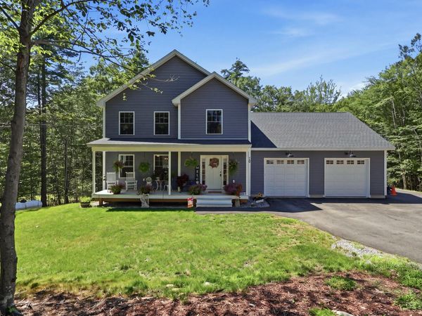 10 Quincy Adams Court, Naples, ME 04055