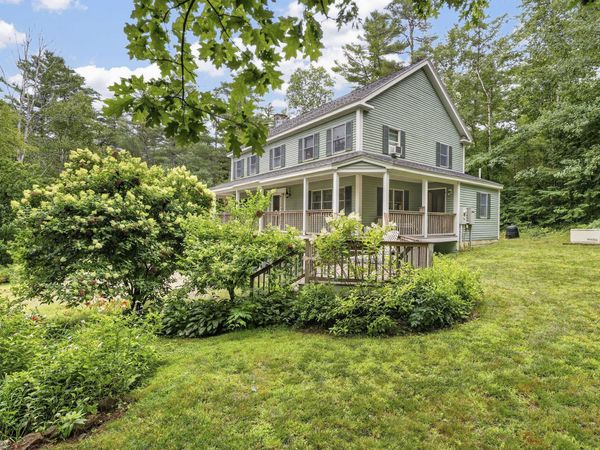 8 Cummings Road , Bethel, ME 04217
