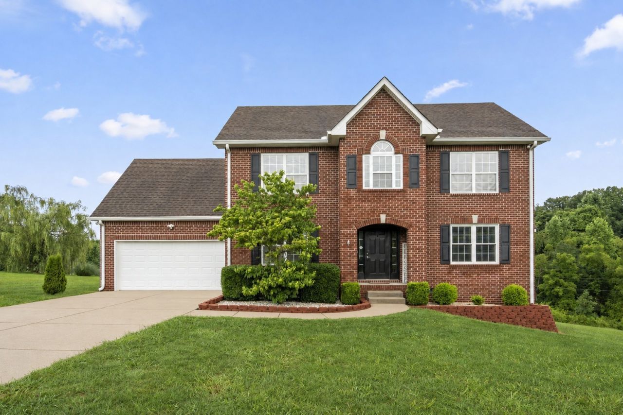 160 Lena Loop  Burns, TN 37029