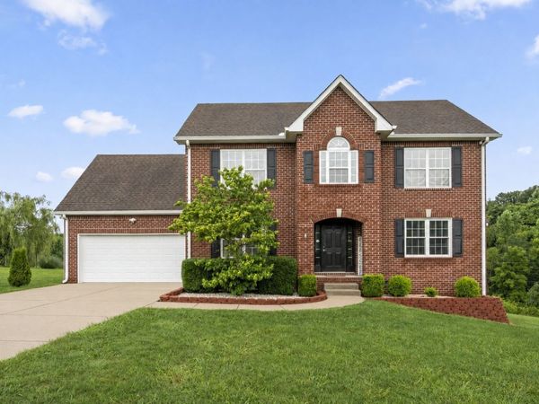 160 Lena Loop , Burns, TN 37029