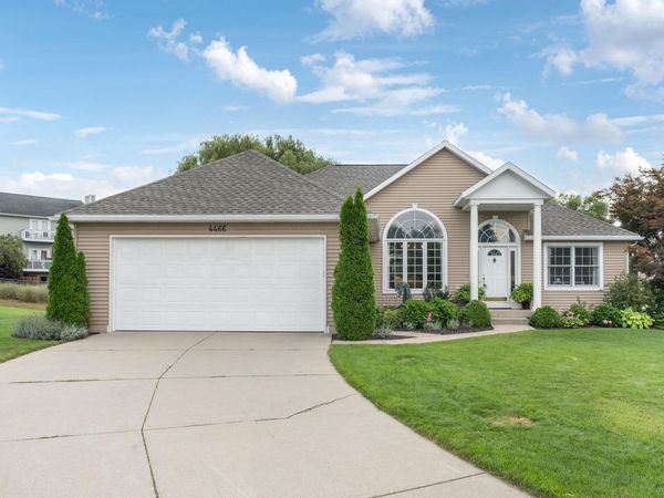 4466 Lytham Drive, Hudsonville, MI 49426