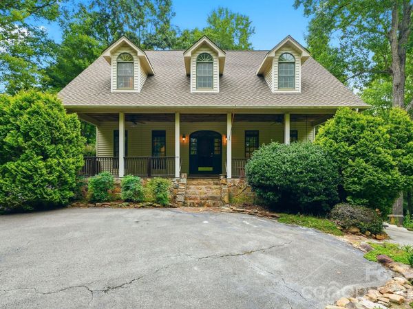 721 Canterbury Road , Kings Mountain, NC 28086