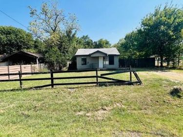 8332 Midland Lane, Dallas, TX 75217