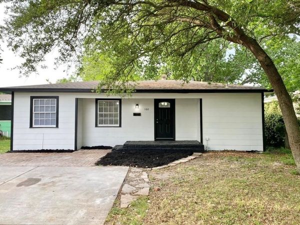 100 17th Avenue N, Texas City, TX 77590