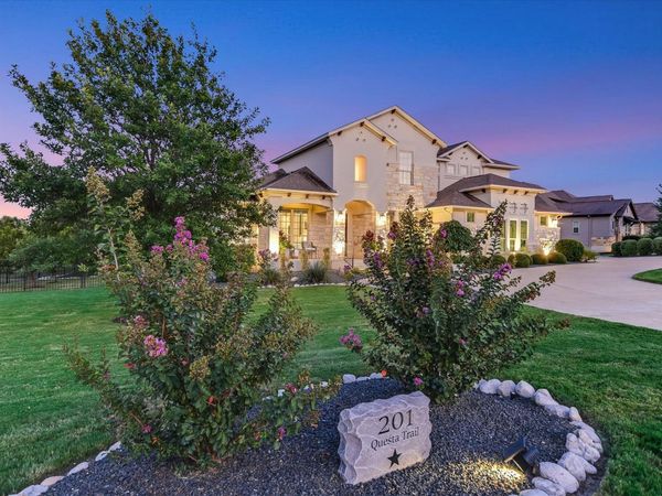 201 Questa TRL, Liberty Hill, TX 78642