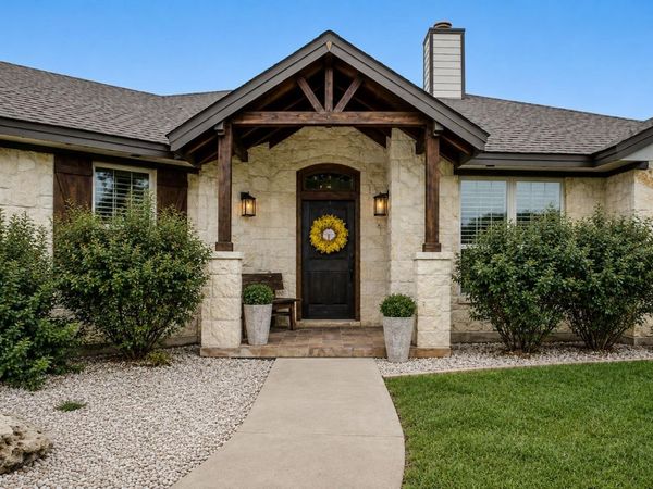 105 Sonora DR, Bertram, TX 78605